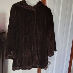 Faux fur hooded cape style 3/4 sleeve